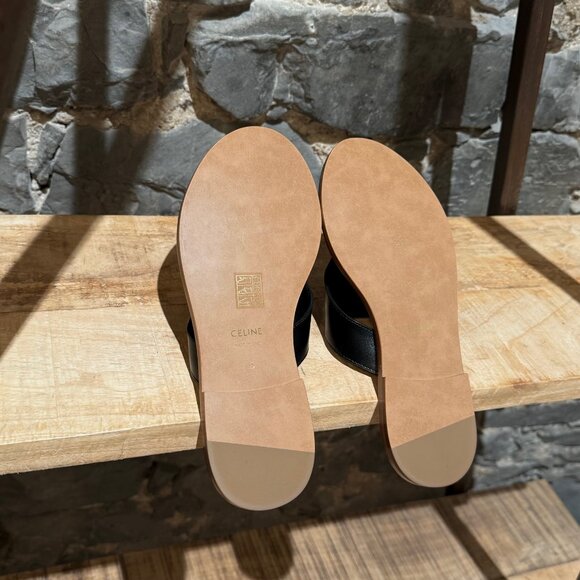 Celine Black Leather Triomphe Logo Lympia Thong Sandals - Picture 11 of 13